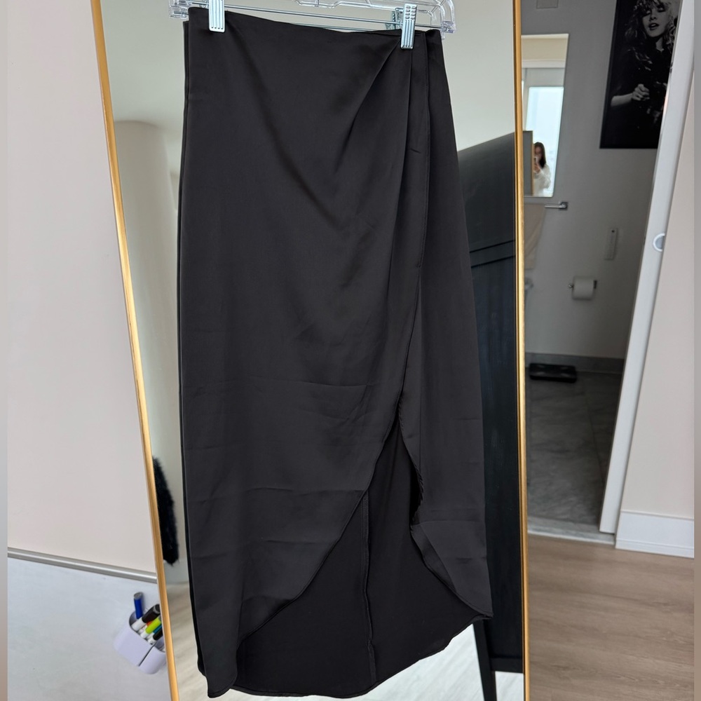 Urban Outfitters - Small - Black Satin Skirt with Deep Slit